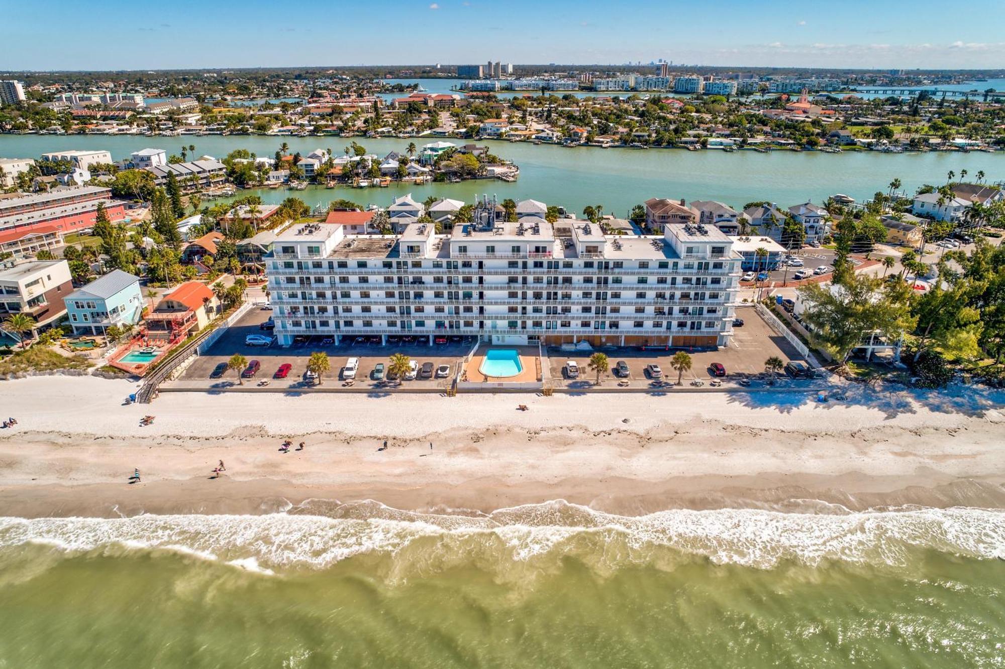סיינט פיט ביץ' Sunset Chateau 409 מראה חיצוני תמונה